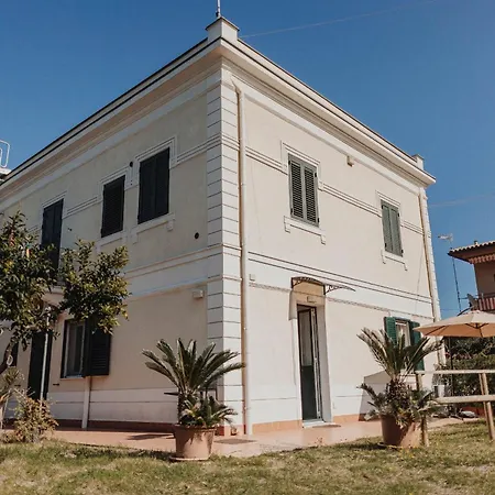 Il Giardino Degli Angeli Чефалу